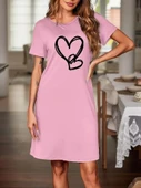 Kadın Kısa Kollu Bisiklet Yaka Kalp Desenli Viskon Elbise thumbnail 2