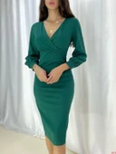 Kadın Kruvaze Yaka Balon Kol Midi Boy Elbise thumbnail 4