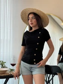 Kadın Kısa Kollu Degaje Yaka Düğme Detay Viskon Bluz thumbnail 3