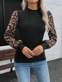 Kadın Uzun Kollu Yarı Balıkçı Yaka Leopar Detaylı Kaşkorse Bluz thumbnail 1