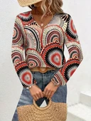 Kadın Uzun Kollu V Yakalı Desenli Süprem Bluz thumbnail 1