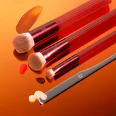 Real Techniques RT-021561 Solar Power Golden Hour Limited Edition Makyaj Fırça Seti thumbnail 5