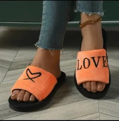 Kadın Kalp Desenli Peluş Ev Terliği - 2