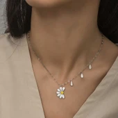 925 Ayar Gümüş Papatya Seviyor Sevmiyor Bayan Gümüş Kolye T5980 thumbnail 2