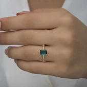 Gümüş Gold Yeşil Baget Taşlı Kadın Yüzük thumbnail 3