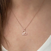 Supertrend Gümüş Rose Kalbin İçinde Üç Kalp Kolye thumbnail 2