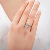 Gümüş Beyaz Taşlı Lotus Çiçeği Kadın Yüzük thumbnail 2