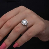 Gümüş Kare Montür Tek Taş Kadın Yüzük thumbnail 5