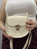 Klasik kapaklı bej cilt çanta thumbnail 1