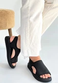 Wayi Siyah Hasır Cilt Sandalet thumbnail 2