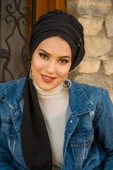 Siyah Toka Detaylı Atkılı Bone - 3