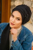Siyah Toka Detaylı Atkılı Bone - 1