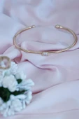 Gold Renk Kelepçe Model Zirkon Taşlı Çelik Bileklik Kaliteli - 4