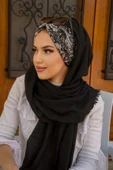 Siyah Beyaz Etnik Desen Büzgülü Hazır Şal thumbnail 2