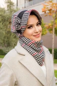 Kırmızı Siyah Kazayağı FiyonkluTesettür Şapka Ve Etol Takım - 1