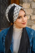 Siyah Beyaz Hat Desen Fularlı Şapka thumbnail 1