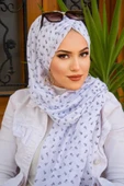 Beyaz Siyah Çiçek Desenli Hazır Şal thumbnail 2