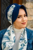 Lacivert Beyaz Yaprak Fularlı Şapka Bone thumbnail 3