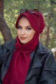 Bordo Kapitone Atkılı Tesettür Şapka thumbnail 2