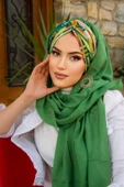 Bahar Yeşili Geometrik Desen Burgu Hazır  Şal thumbnail 1
