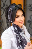 Siyah Beyaz Çiçek Desenli Şapka Bone - 1