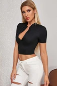 Kadın Siyah Yarım Fermuarlı ve Kısa Kollu Crop Top Bluz thumbnail 5