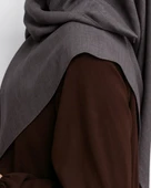 Denim Kare Eşarp– Kaymaz, Rahat ve Şık Kullanım thumbnail 3