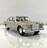 Oyuncak Metal Model Araba 1/36 Çek Bırak Gold 1963 Mercedes Benz 600 - 1
