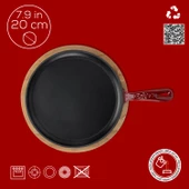 Lava Döküm Yuvarlak Pizza Krep Pankek Tavası Döküm Demir Yekpare Saplı Kayın Servis Ahşabı Çap(Ø)20cm.-Bordo thumbnail 4