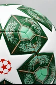 Profesyonel Futbol Topu 2025 Şampiyonlar Ligi Pompalı Sert Zemin Halı Saha Futbol Topu No5 Yeşil 555 thumbnail 6