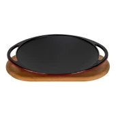 Lava Döküm Yuvarlak Saç Kavurma Tavası Döküm Demir Yekpare Çift Kulplu Kayın Servis Ahşabı Çap(Ø)28cm.-Bordo thumbnail 1