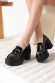Felice Siyah Rugan Gümüş Tokalı Kadın Loafer - 5