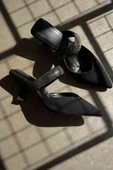 Nina Topuklu Siyah Kadın Terlik thumbnail 7