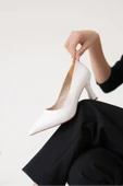 Alexandra Kadın Beyaz Stiletto - 10