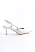 Mira Kadın Beyaz Rugan Topuklu Ayakkabı thumbnail 4