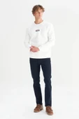 Wrangler Erkek Mid Logo Sweatshirt W2520133102 thumbnail 2