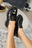 OPS 022 24576 Topukla Kadın Düz Taban Siyah Hakiki Deri Ayakkabı - 3