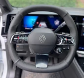 DİKİŞLİ DİREKSİYON KILIFI SİYAH DERİ NOKTALI DERİ SİYAH DİKİŞLİ RENAULT AUSTRAL İÇİN thumbnail 1