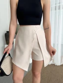 İki düğmeli şort etek S24046 thumbnail 1