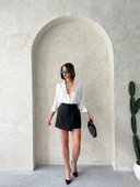 Kadın tokalı şort etek siyah s25449 thumbnail 6