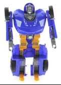 Araca Dönüşen Mavi Güçlü Robot - 5