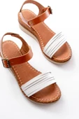 731-07 Beyaz Ortopedik Hakiki Deri Dolgu Kadın Sandalet thumbnail 4