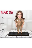 Kişiye Özel Ahşap Biblo - Kadın Asker Karikatür Biblo 6 thumbnail 1