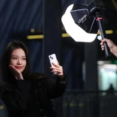 Ulanzi AS-L30 30cm Mini Bowens Montajlı Softbox thumbnail 2