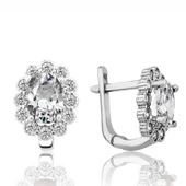 Gümüş Beyaz Çiçek Desenli J Kadın Küpe thumbnail 2