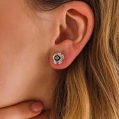 Gümüş Çivili Gül Kadın Küpe thumbnail 2