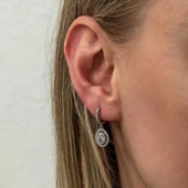 Gümüş Oval Taşlı Sallantılı Küpe thumbnail 3