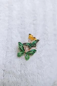 Kadın Özel Tasarım Kelebek Figürlü Broş thumbnail 2