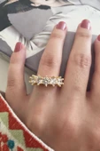 Kadın Vip Seri Baget Zirkon Taşlı 5 Taş Numarasız Ayarlanabilir Yüzük thumbnail 3