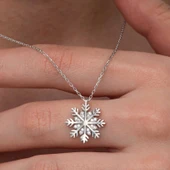 Gümüş Kar Tanesi Kadın Kolye thumbnail 2